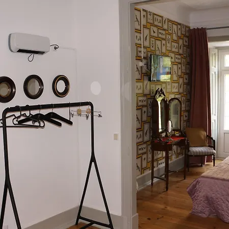 White And Grey Apartman *